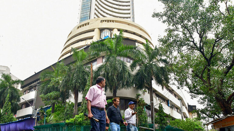Bulls return on trade deal hopes, but caution the watchword
